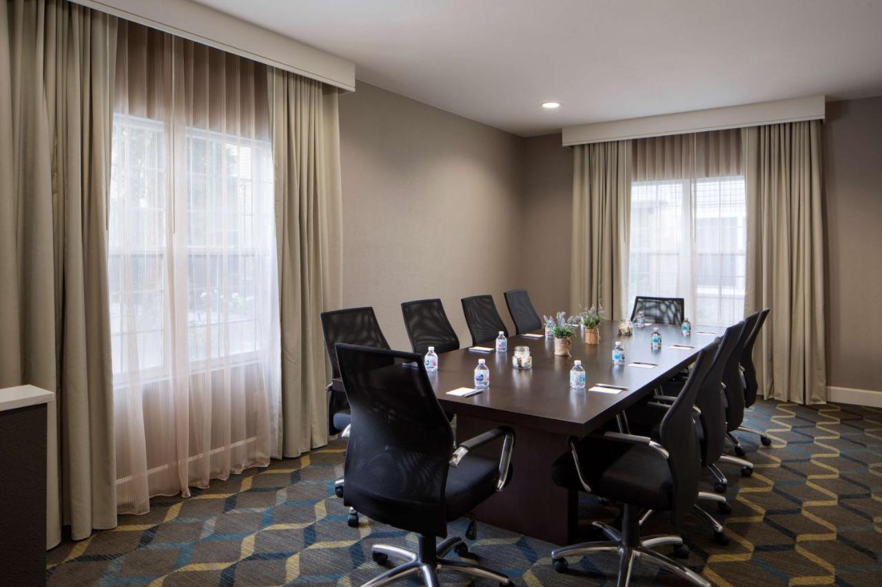 Sonesta Es Suites Fresno Ngoại thất bức ảnh