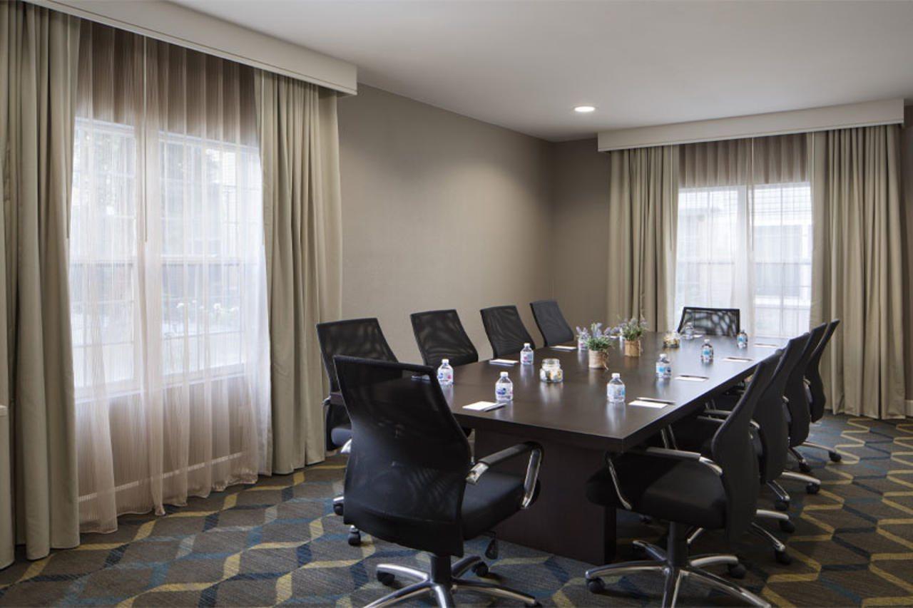 Sonesta Es Suites Fresno Ngoại thất bức ảnh